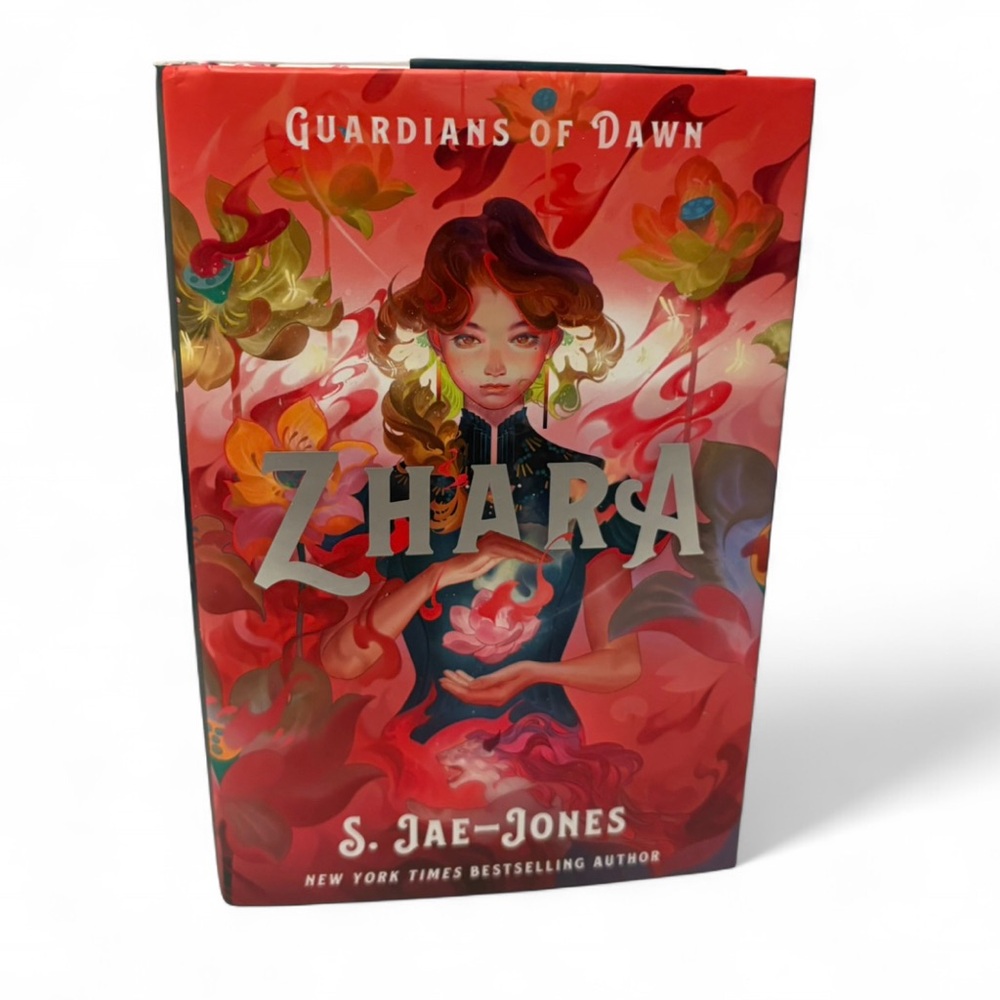 Guardians of Dawn: Zhara Book Illumicrate Edition.
